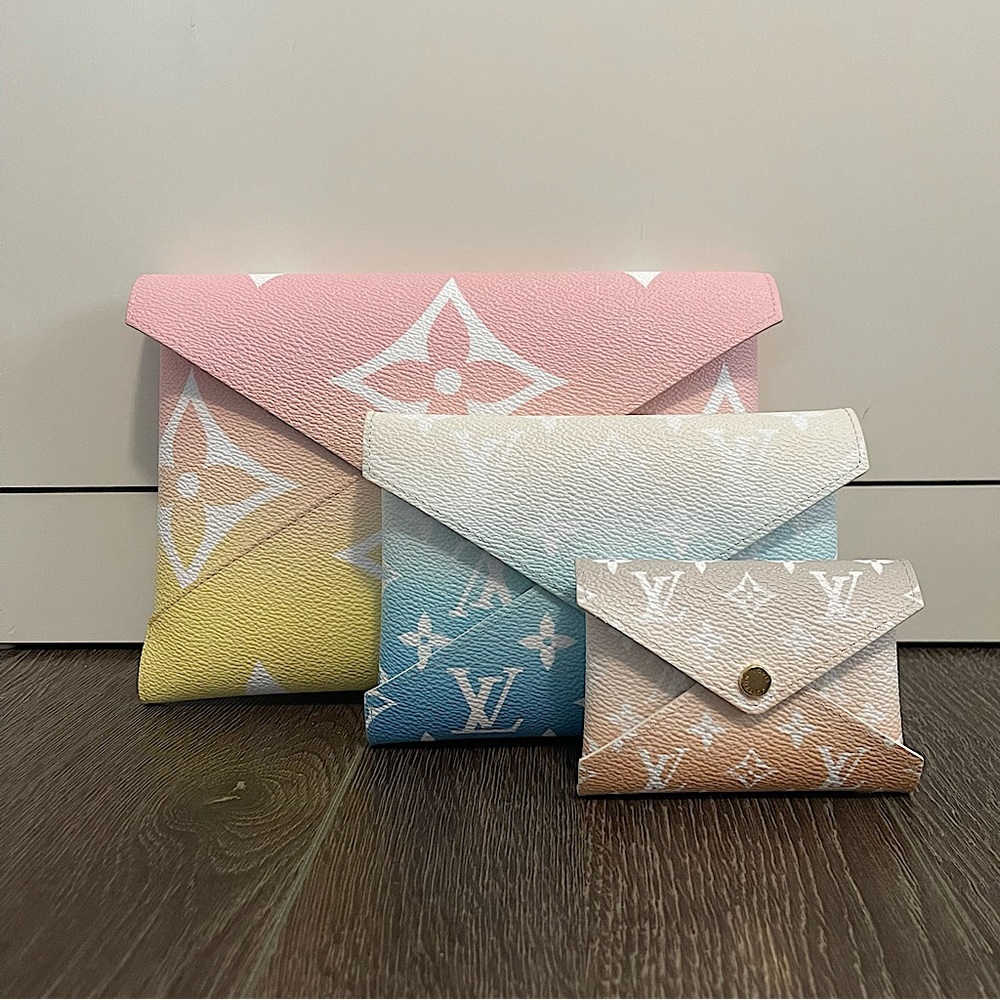 Louis Vuitton Kirigami Pochette By The Pool